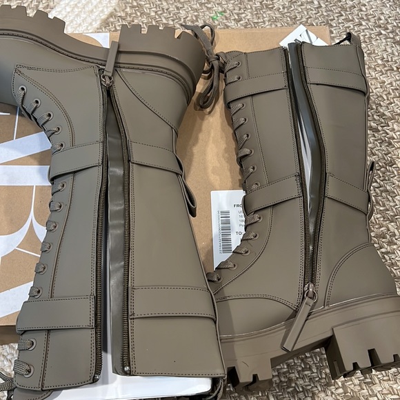 Zara khaki waxed lace up lug sole boots - Picture 10 of 15